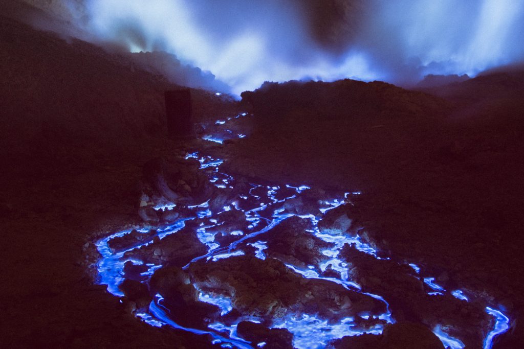 Tips Mendaki Kawah Ijen bagi Pemula Bersama Rombongan, Tidak Cepat Lelah