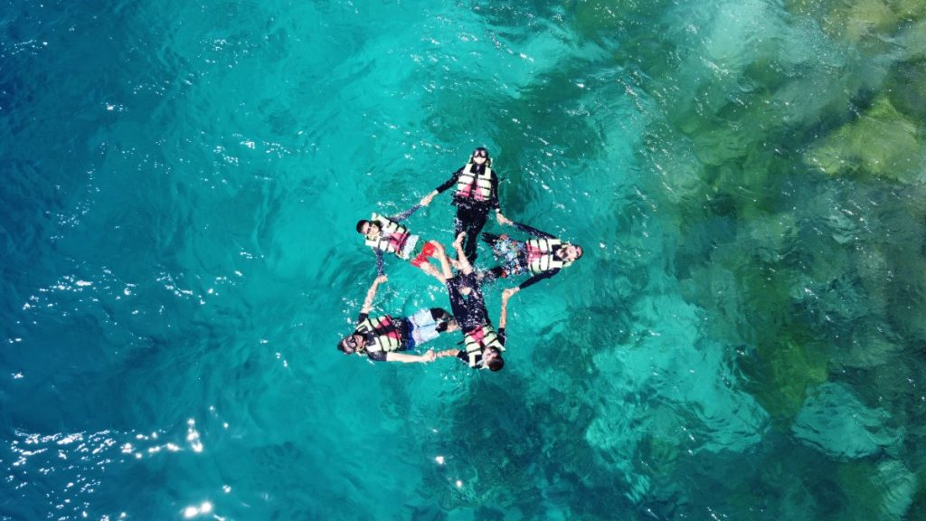 Kegiatan Seru di Pulau Menjangan dan Tabuhan yang Wajib Dicoba